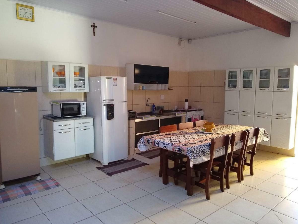 Casa De Temporada Recanto Fazendinha Olimpia Bagian luar foto